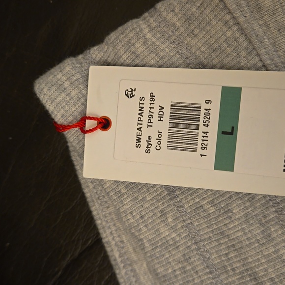 NWT Tommy Hilfiger jogger sweatpants - Picture 15 of 17